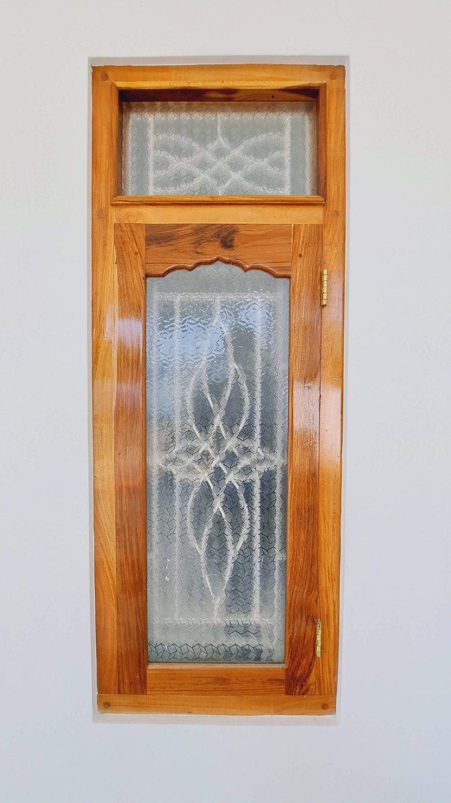 Interior view showing window frame fitting and sill
