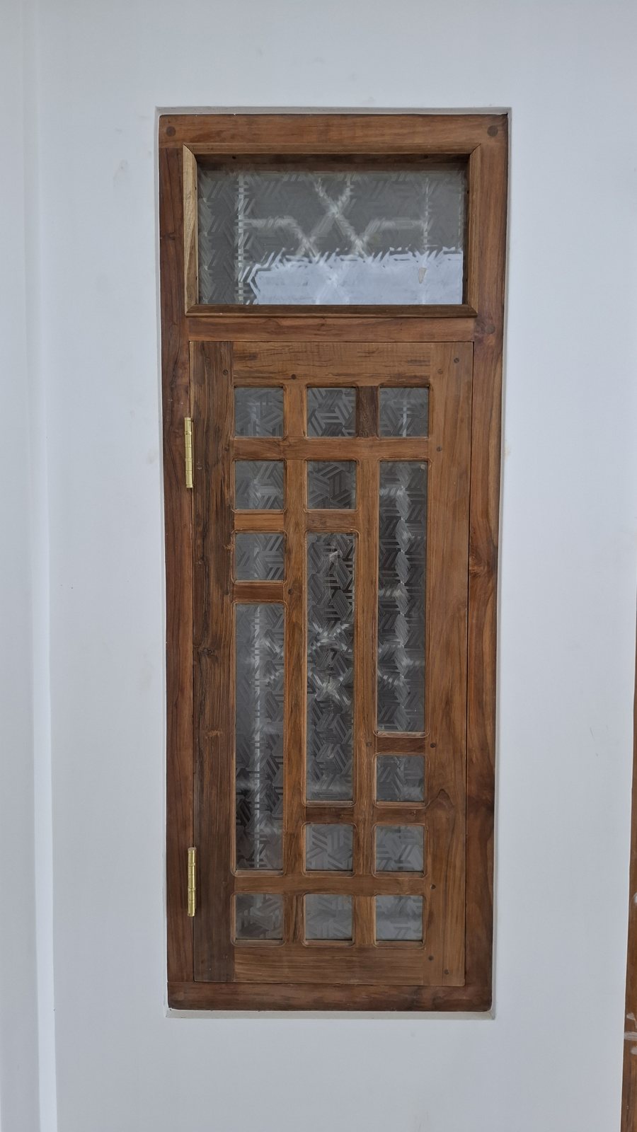 Angled view showing timber frame depth and grille mounting