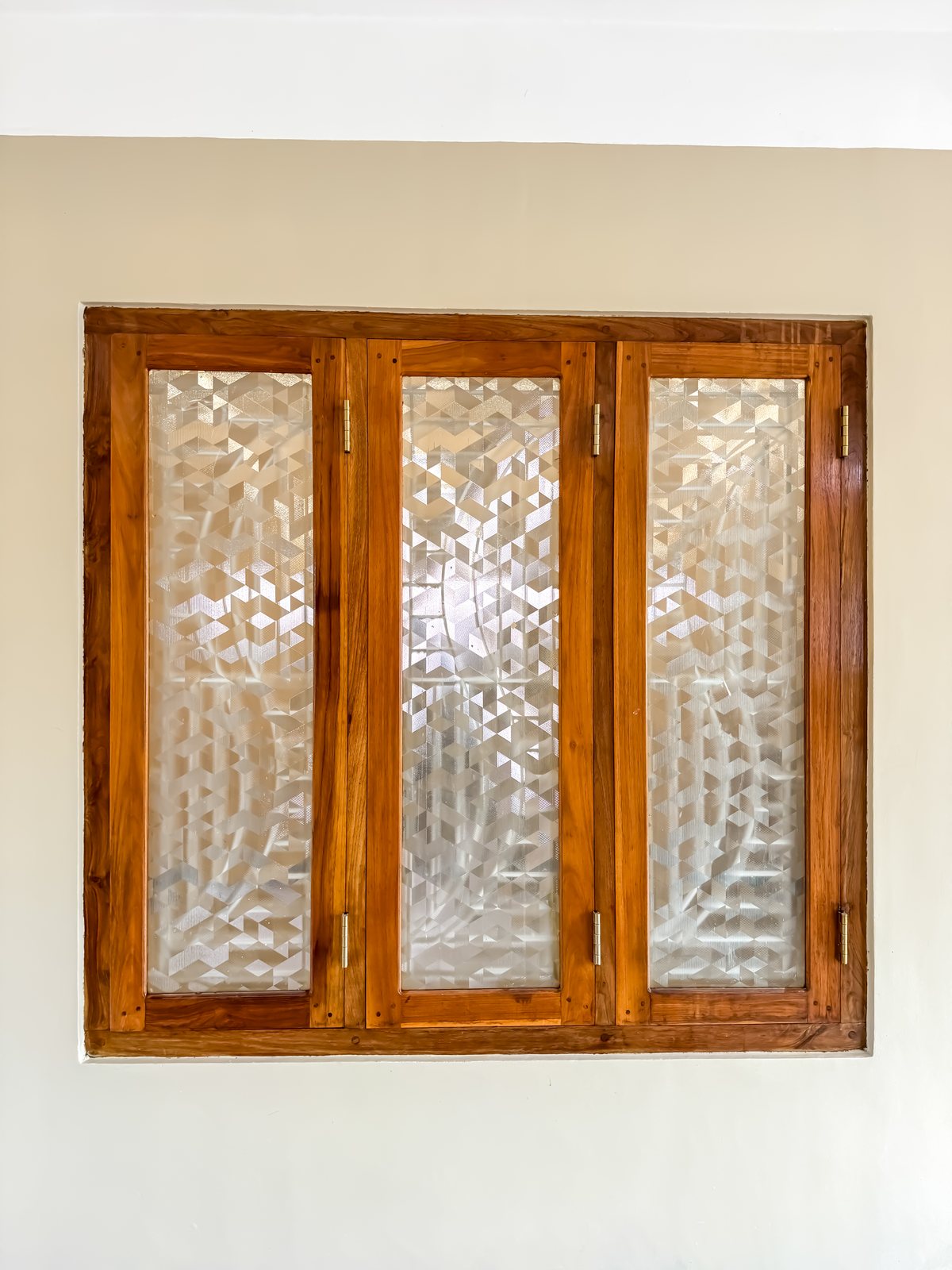 Solid timber residential window frame with precision mullions